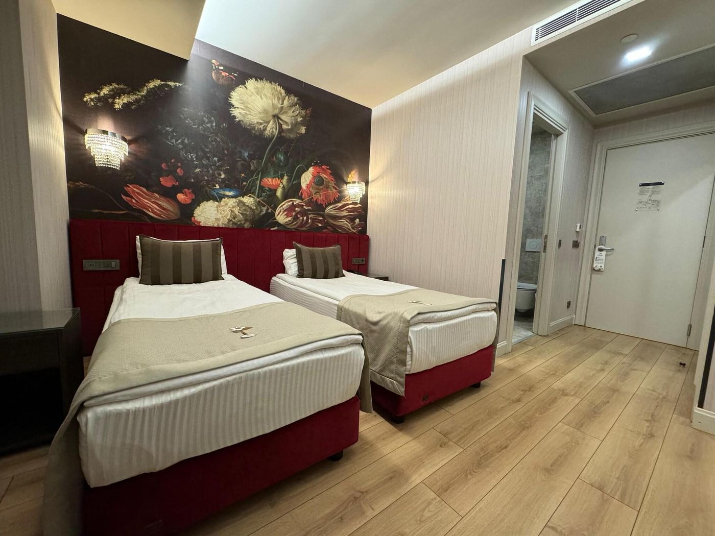 The-Beyaz-Saray-Hotel-Room-37