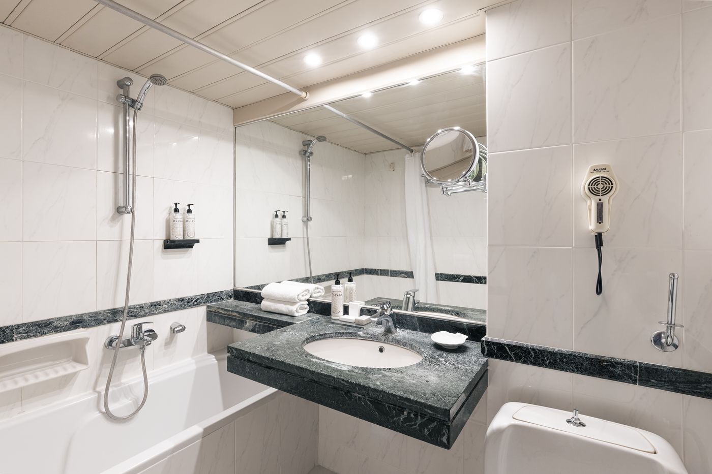 Divani-Corfu-Palace-Room-36