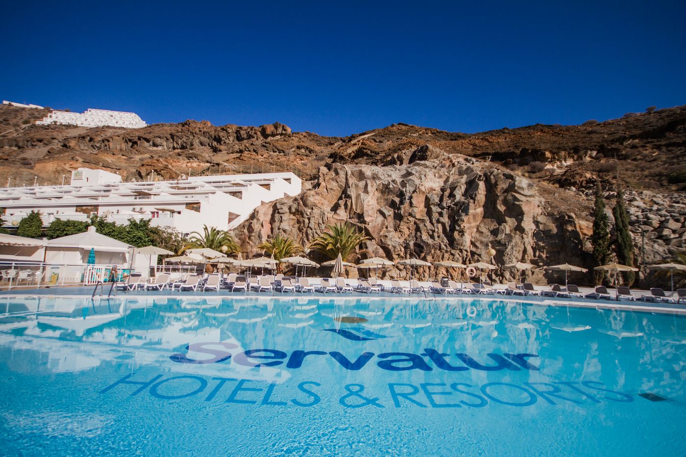 Servatur-Terrazamar---Sun-Suites-Pool-11