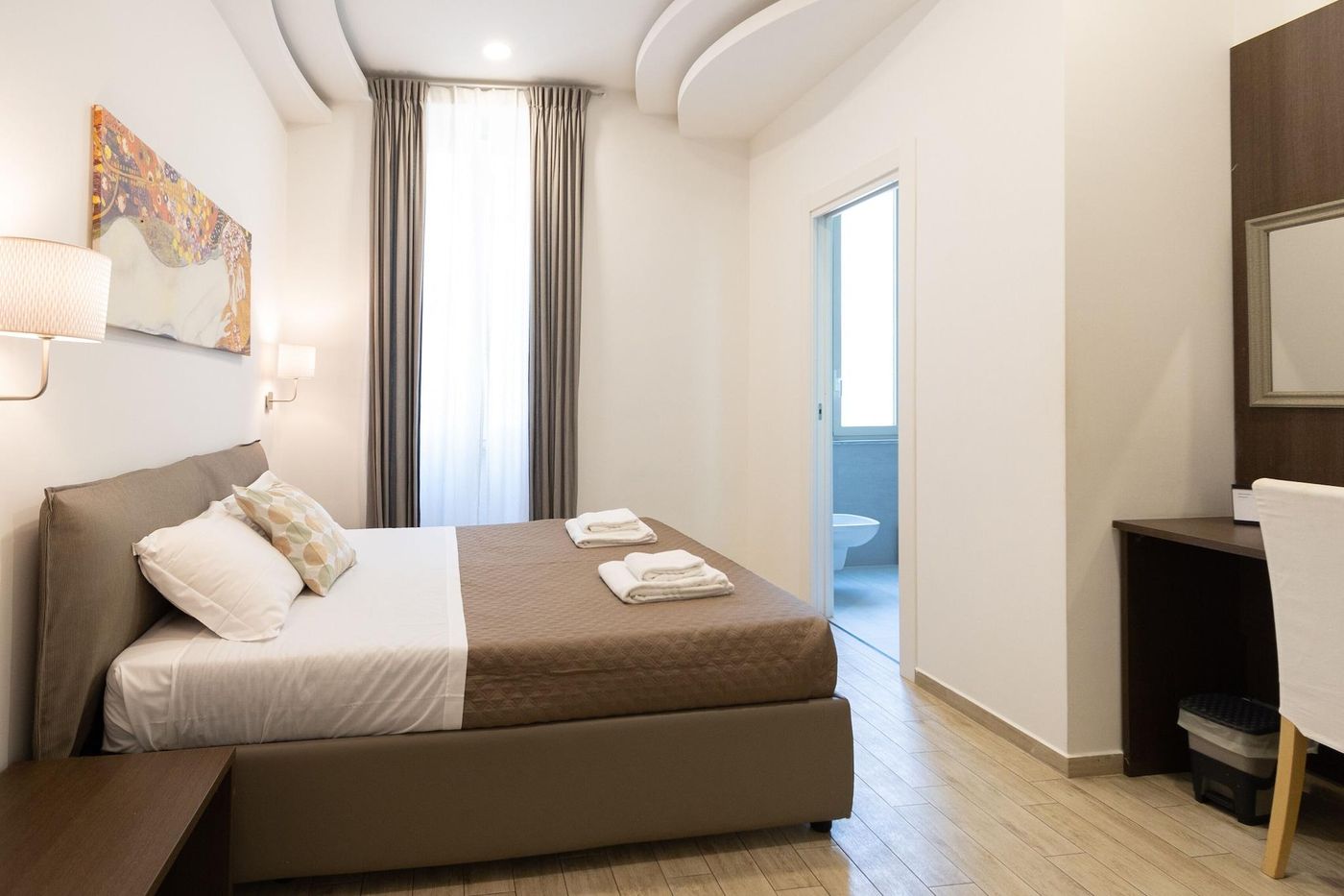 Maison-Maneli-Luxury-B-B-Room-10