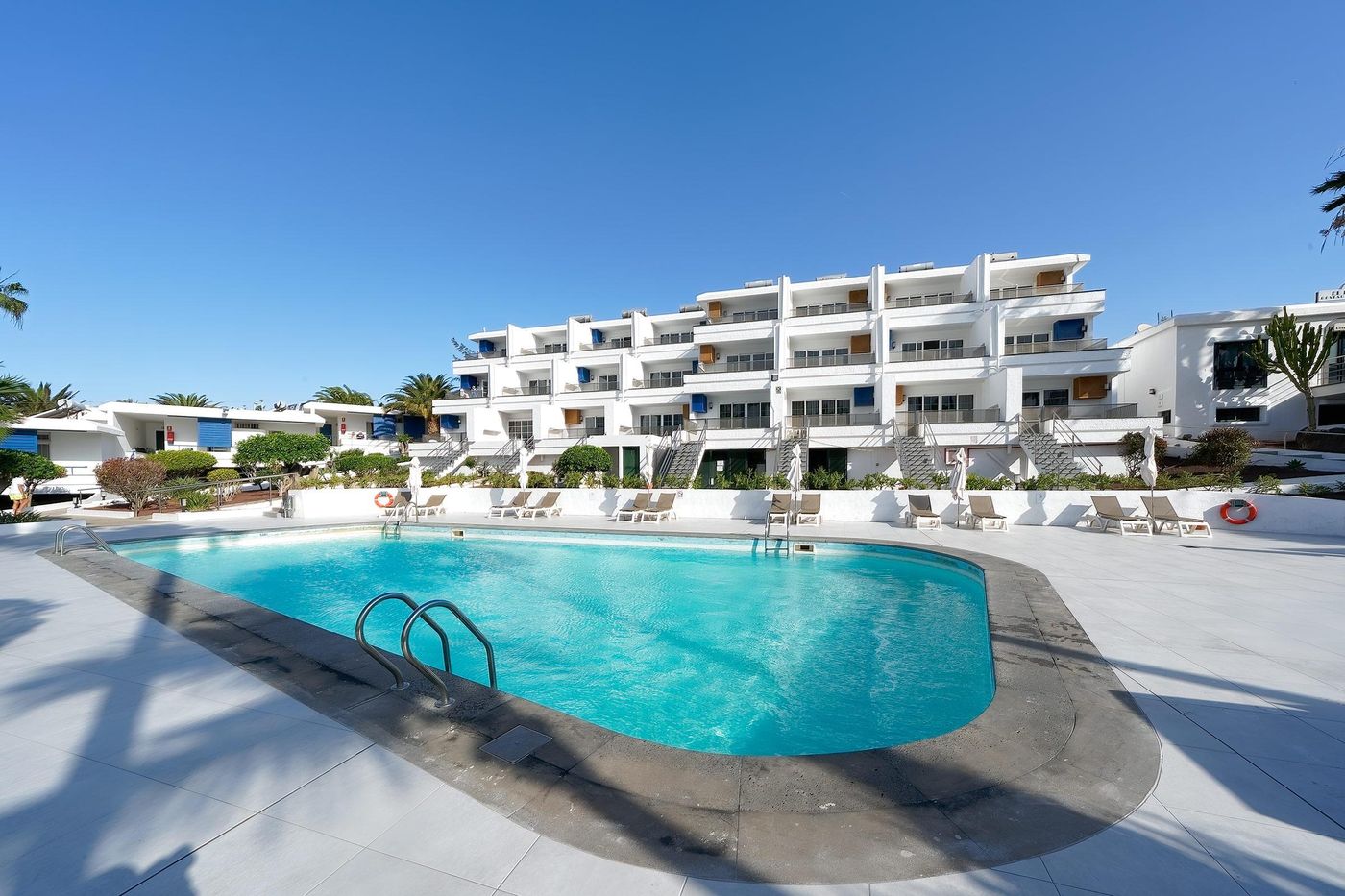 Labranda-El-Dorado-Lanzarote-Pool-2