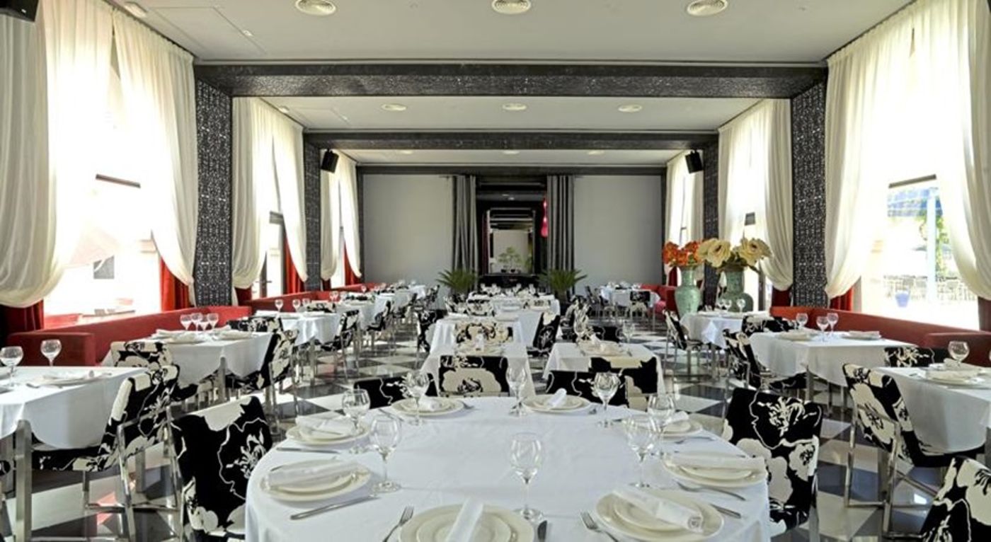 Adam-Park-Hotel---Spa-Restaurant-38