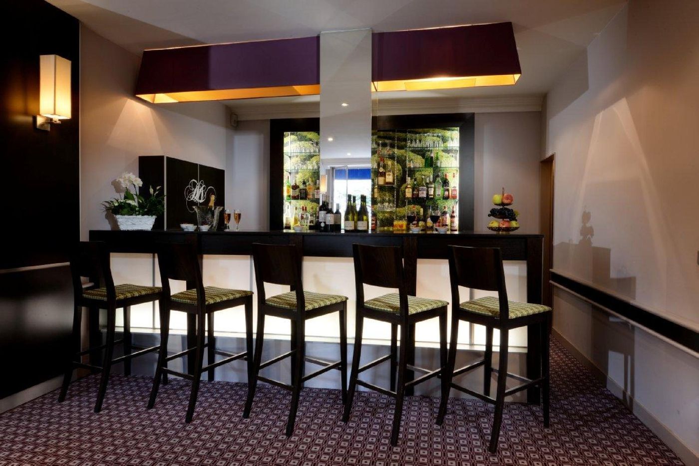 Le-Versailles-Bar-10