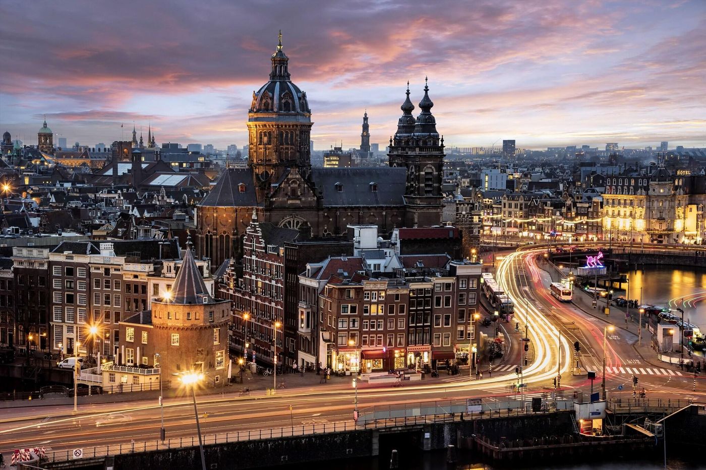DoubleTree by Hilton Amsterdam Centraal Station - Netherlands - AMSTERDAM - General view - 1