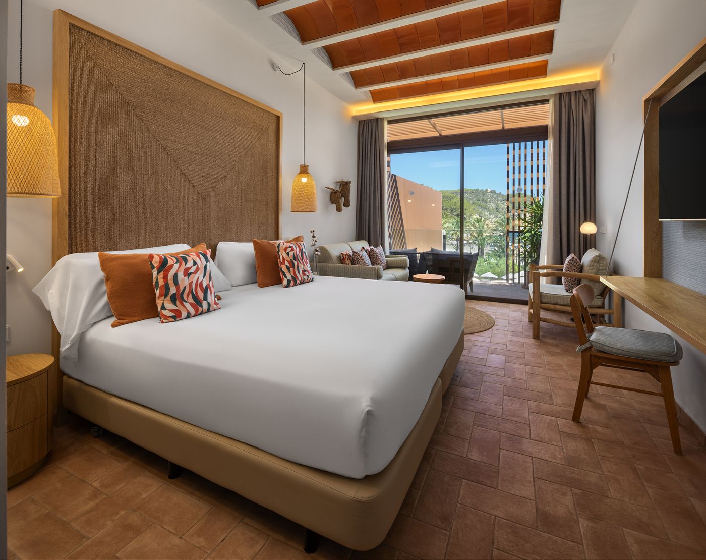 Club Cala San Miguel Hotel Ibiza, Curio Collection by Hilton