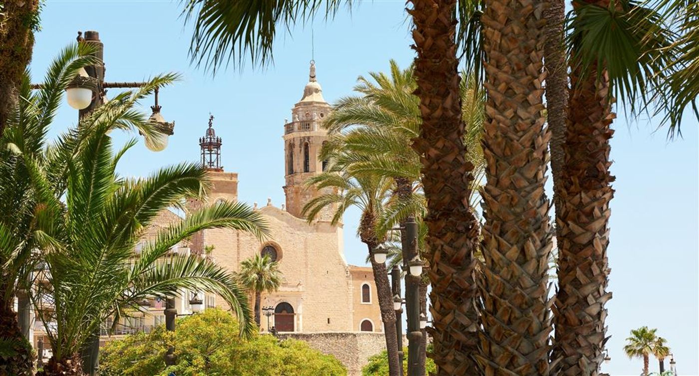 Le-Meridien-Ra-Beach-Hotel---Spa-General-view-13