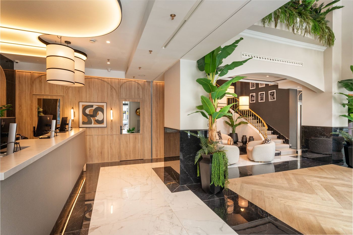 Senator-Gran-V----a-70-Spa-Lobby-3