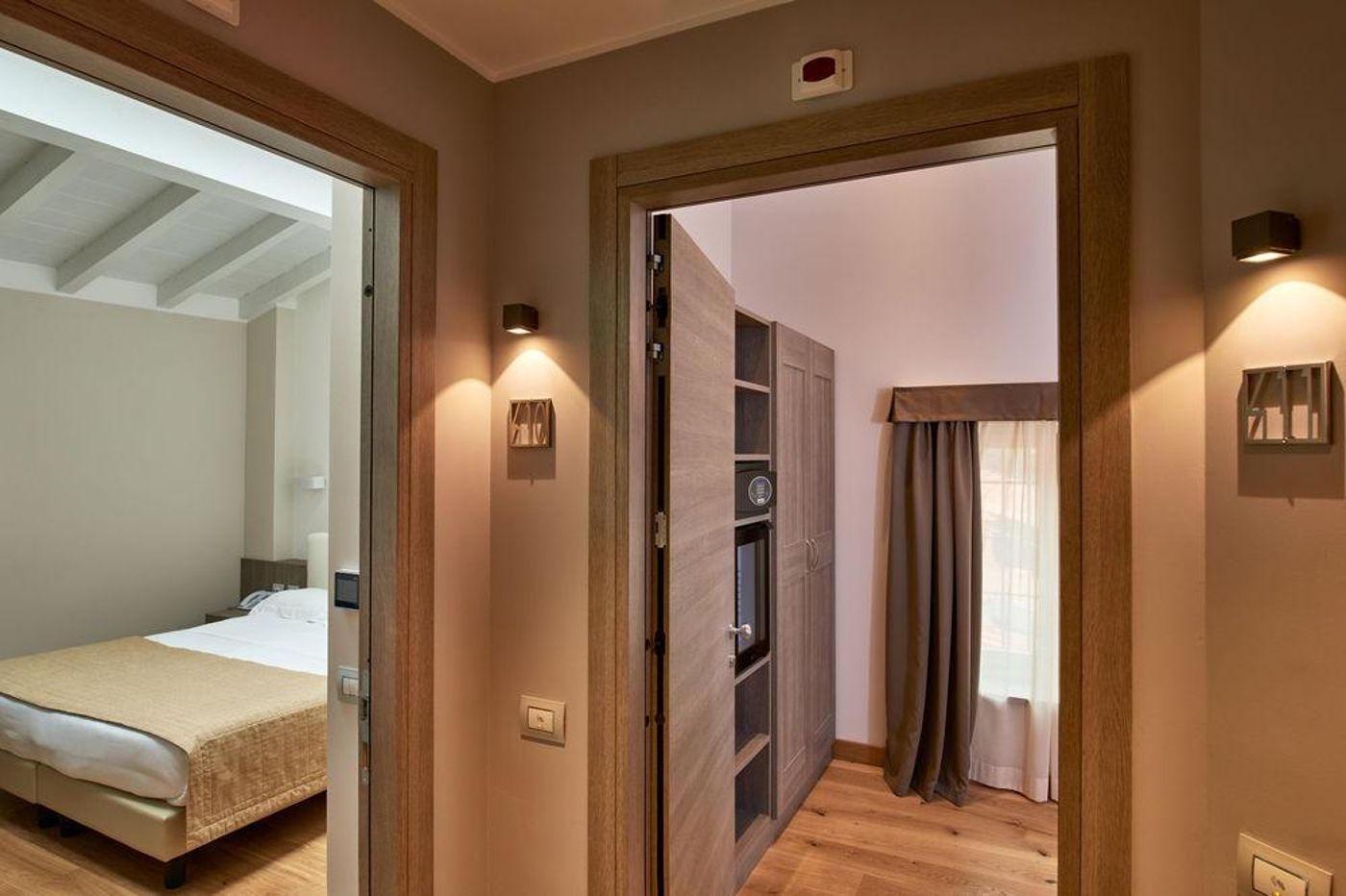 Albergo Centrale-Italy-Cernobbio-General view-9