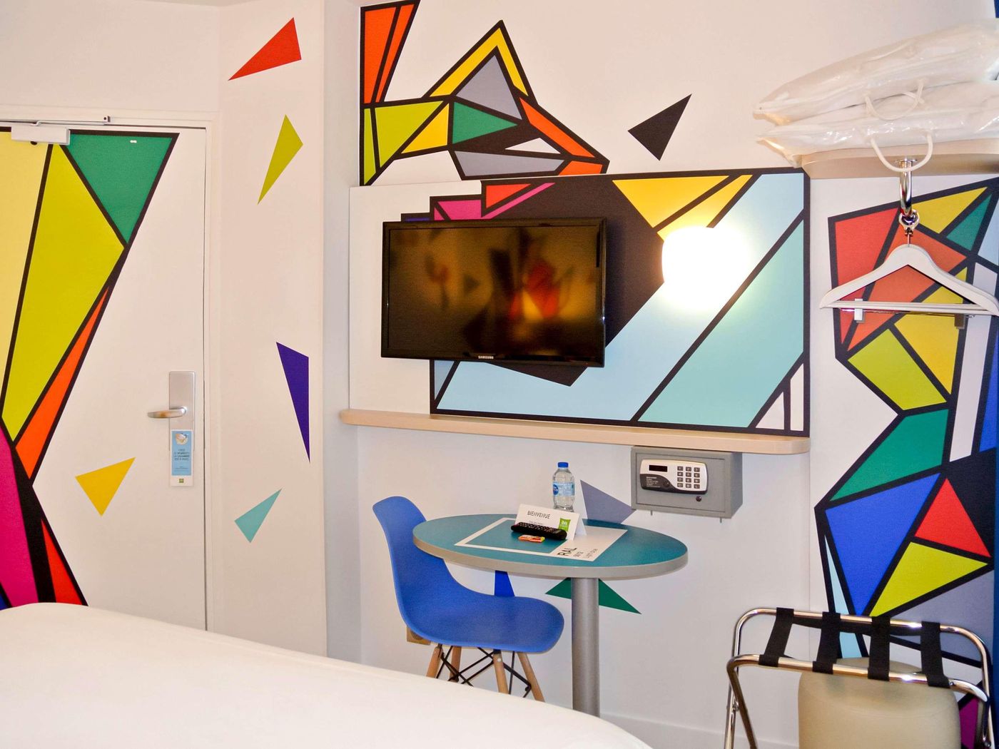 ibis-Styles-Paris-Maine-Montparnasse-Room-25