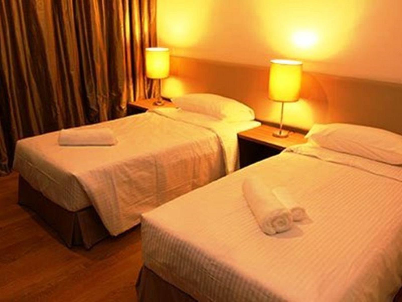 Upper View Regalia Hotel-Malaysia-KUALA LUMPUR-Room-8