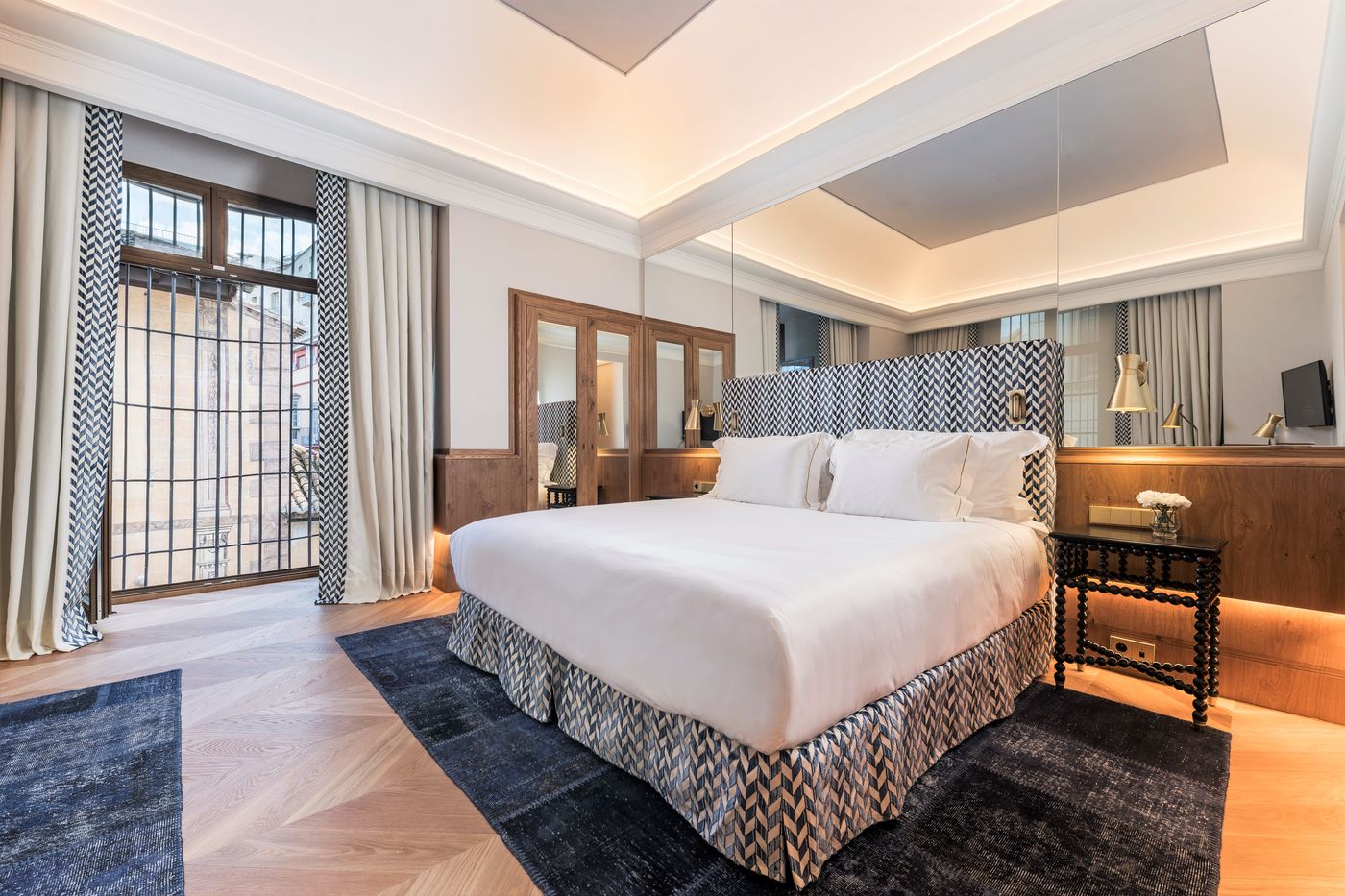 Palacio-Solecio-Room-6