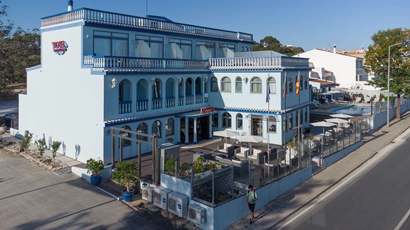 Hotel-Santa-Eulalia-Praia-General-view-13