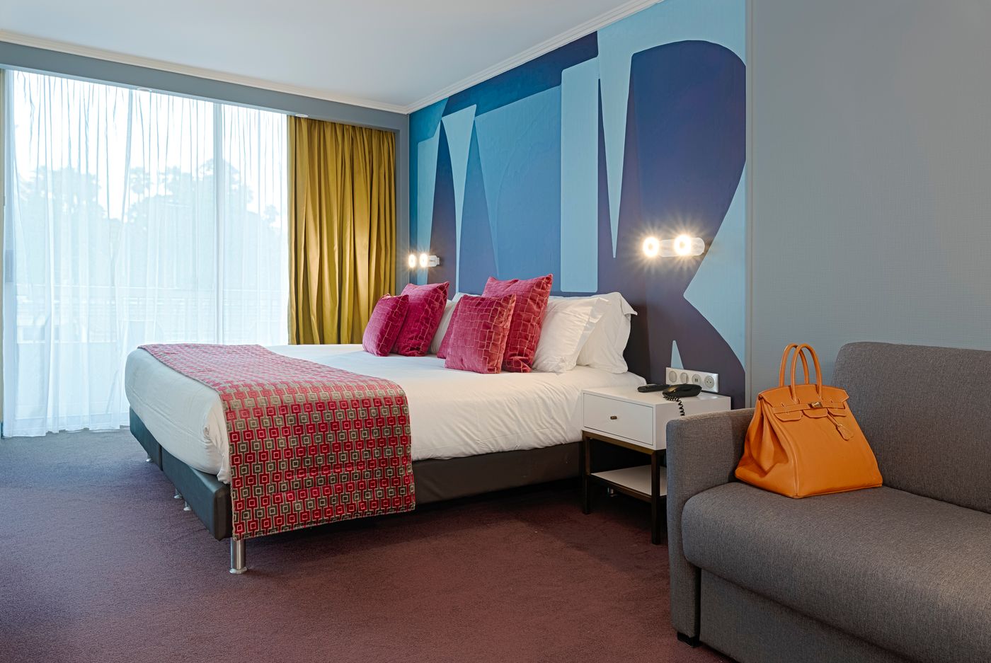 Juliana-Cannes-Room-12