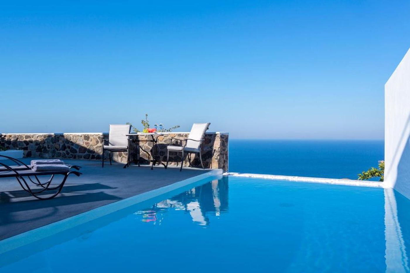 Amber-Light-Villas-Room-10