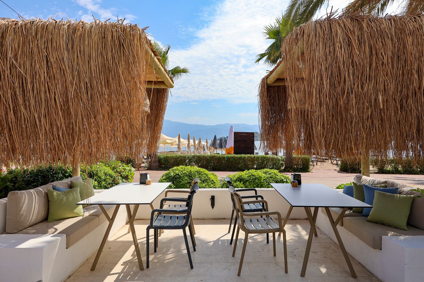 Contess by Faros Hotel 