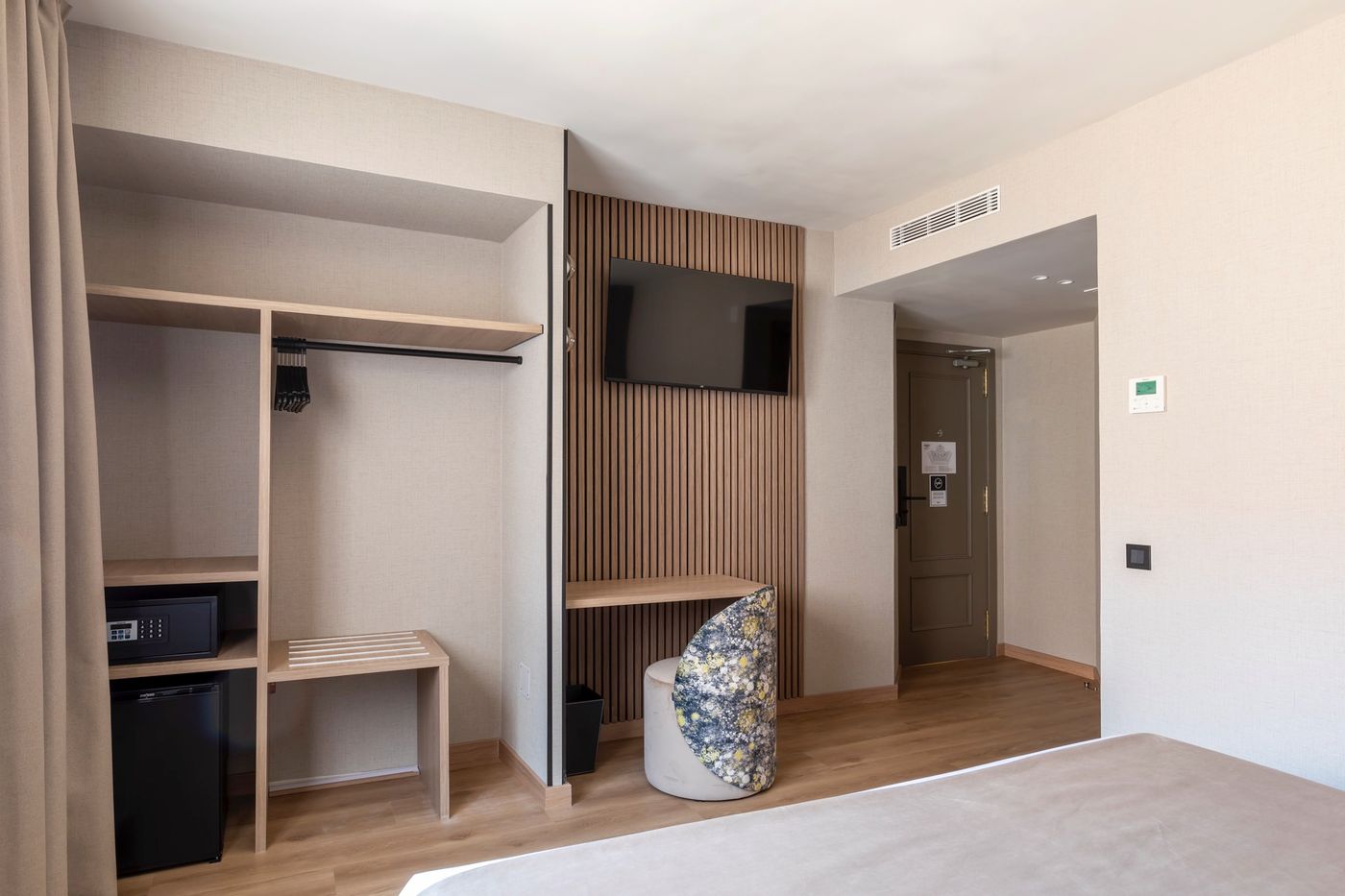 Acta-Piramides-Room-22