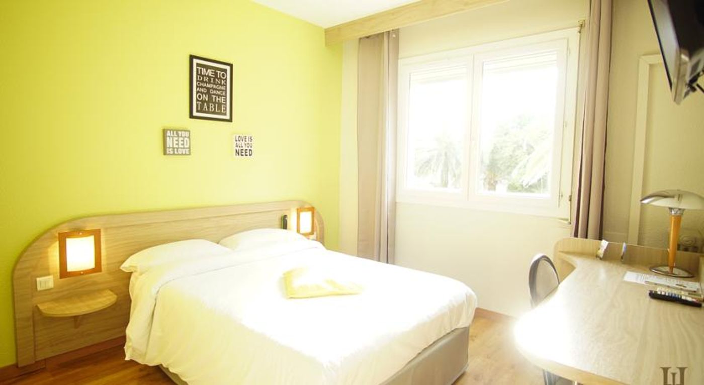 Imperial - France - Sète - Room - 9