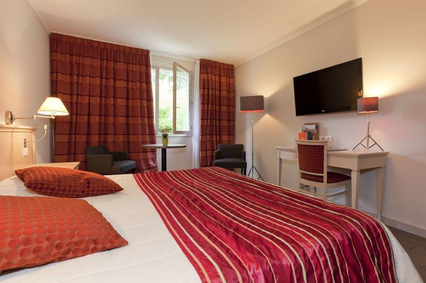 Quintessia & Spa (Ex Domaine D'Orvault)-France-ORVAULT-Room-10