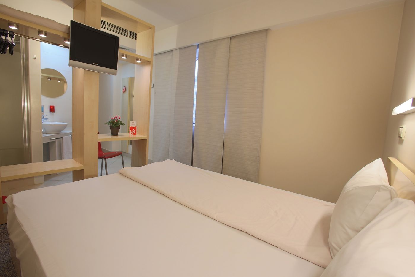 Hello Hotels Bucuresti Gara de Nord - Romania - BUCHAREST - Room - 2