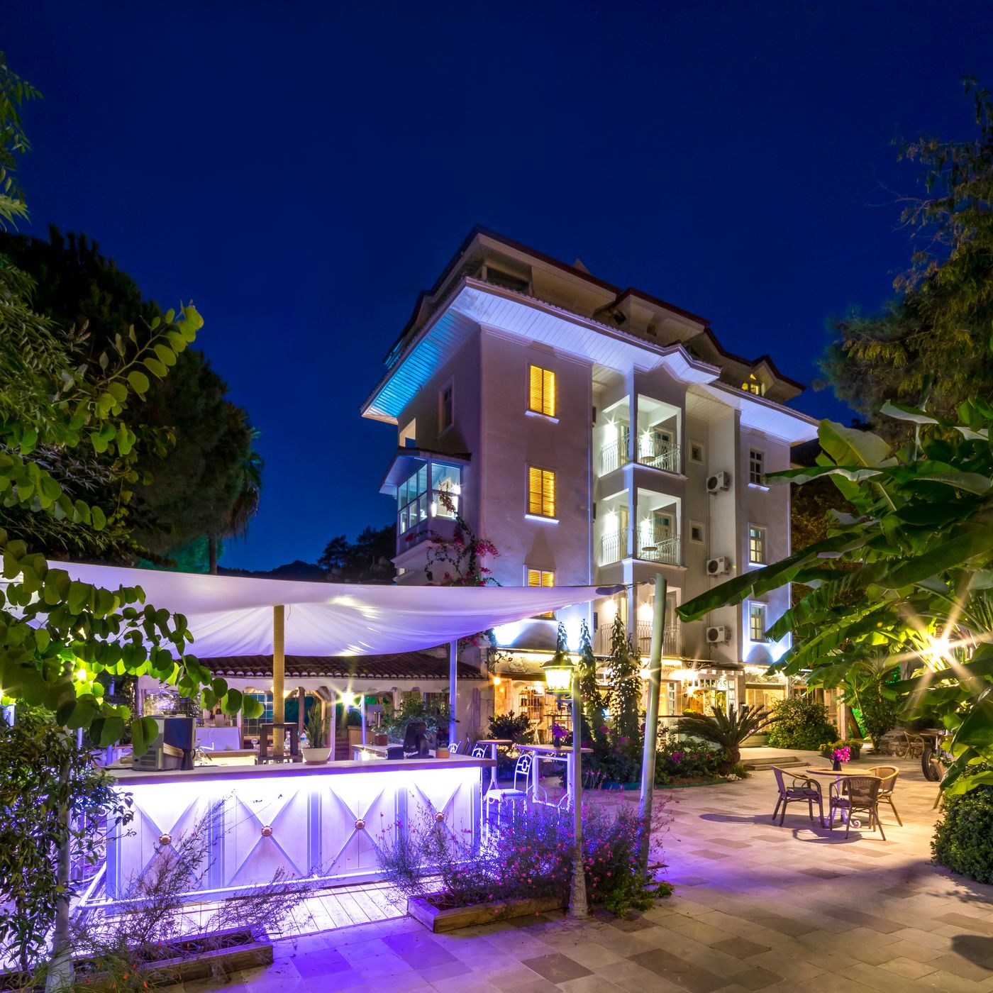 Petunya-Konak-Hotel-Bar-5