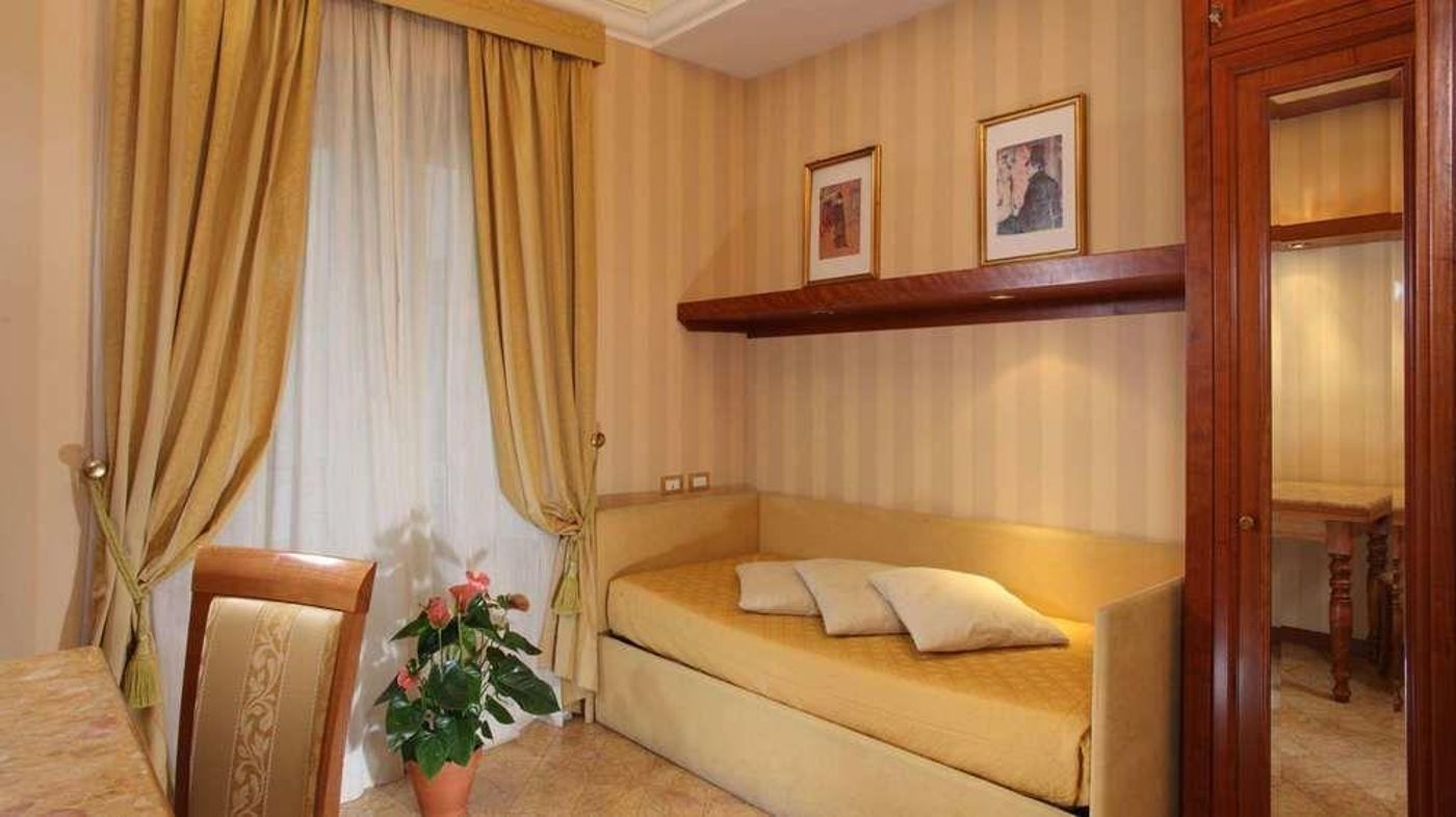 Piave & Flavia Apartments-Italy-ROME-General view-5