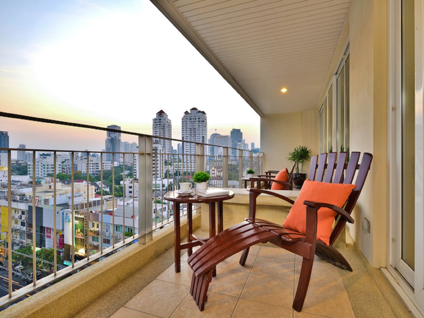 Centre-Point-Sukhumvit-Thong-Lo-Room-60