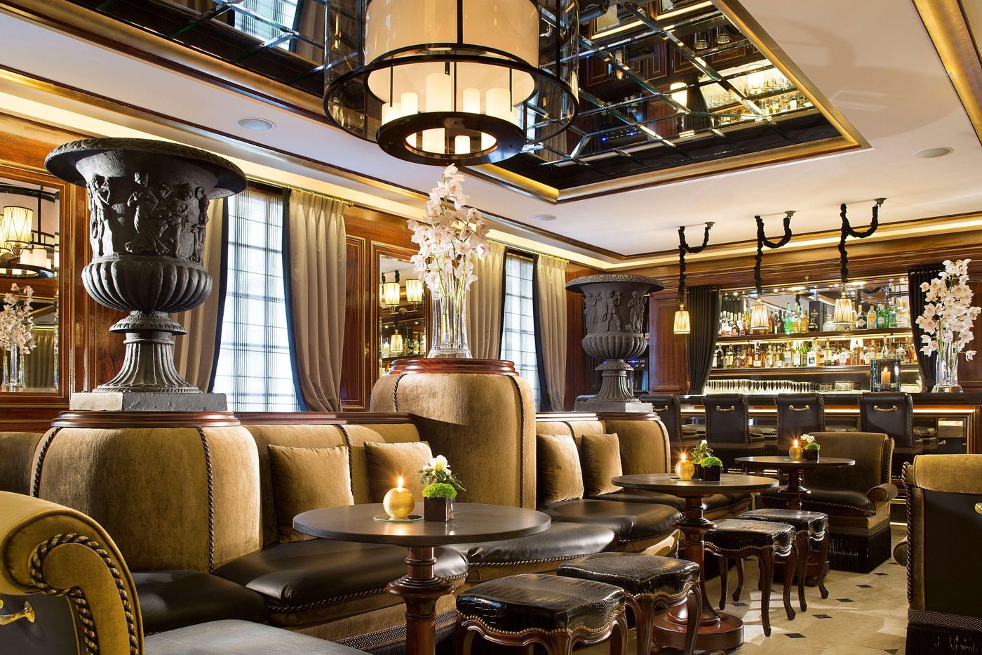 Hotel-Le-Belmont-Paris-Bar-13