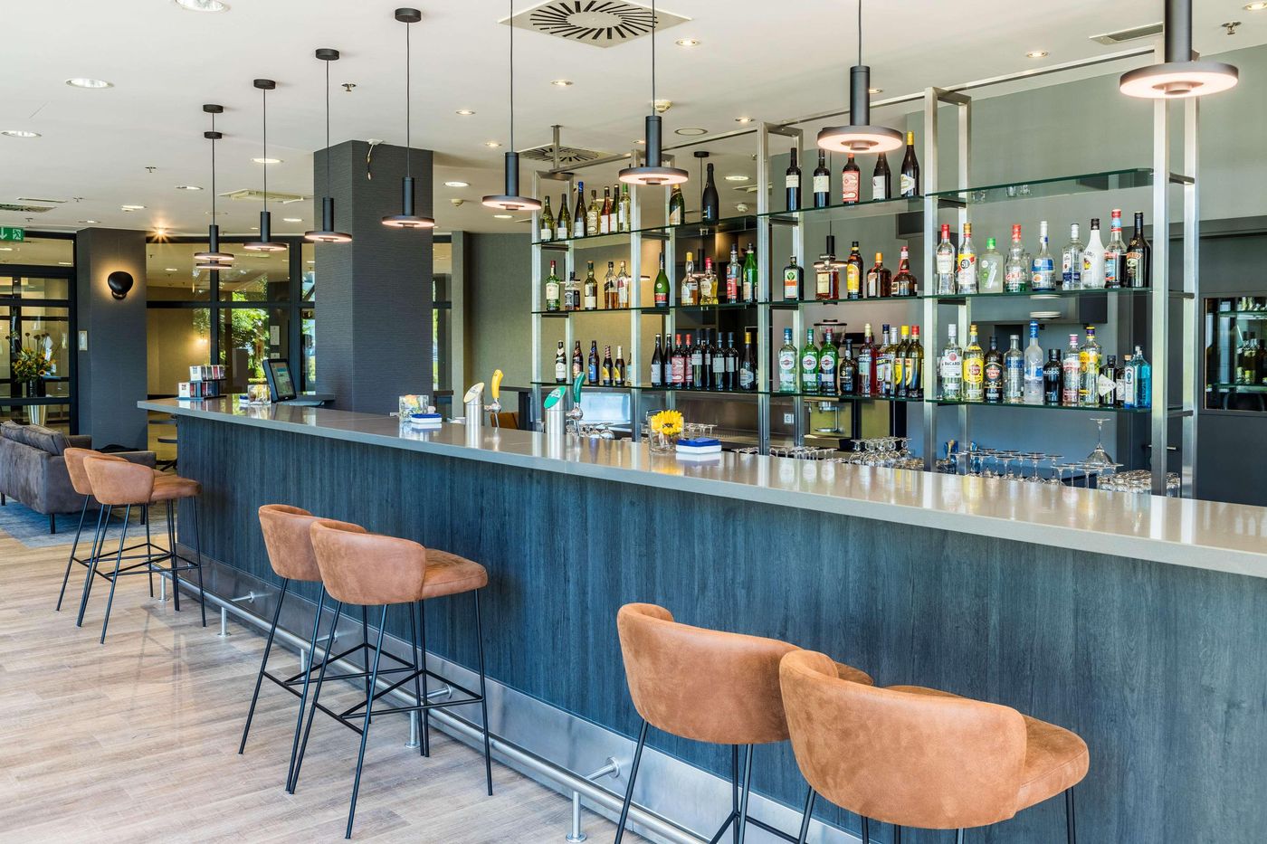 NH-Luxembourg-Airport-Bar-20