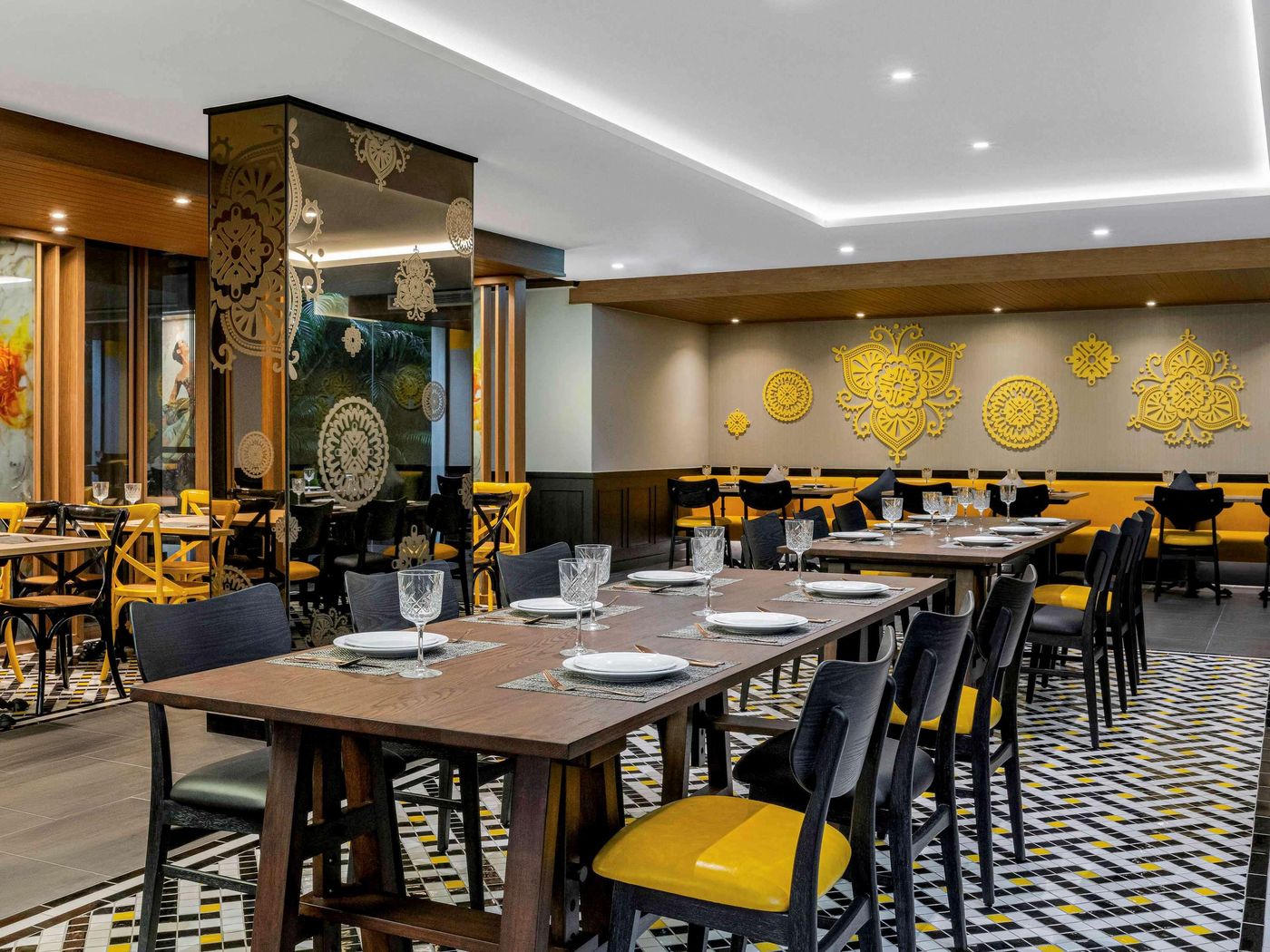 ibis-Styles-Bangkok-Silom-Restaurant-44