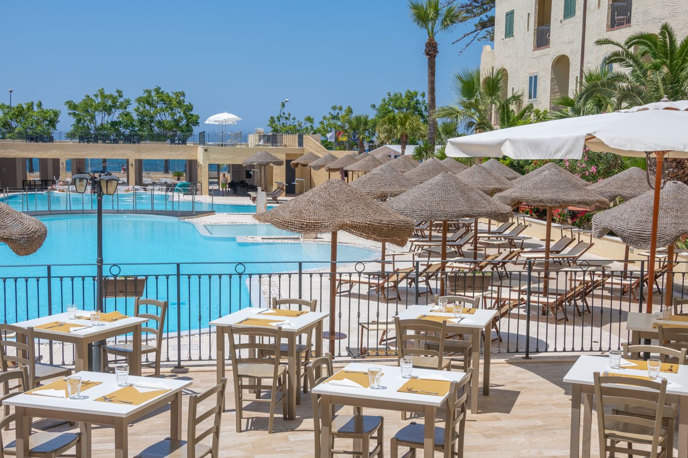 Hopps-Hotel-Restaurant-13