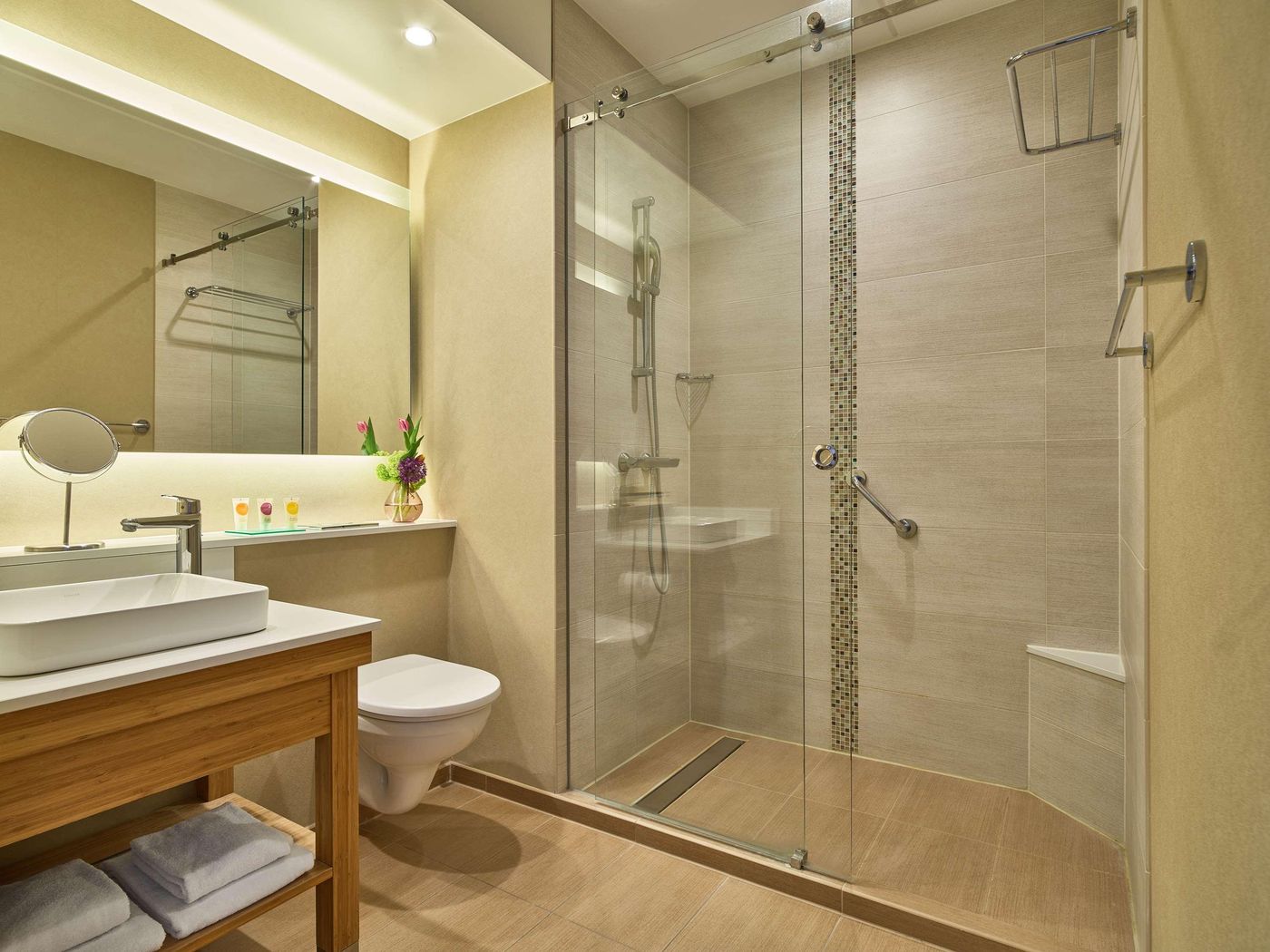 Hyatt-Place-Amsterdam-Airport-Room-30