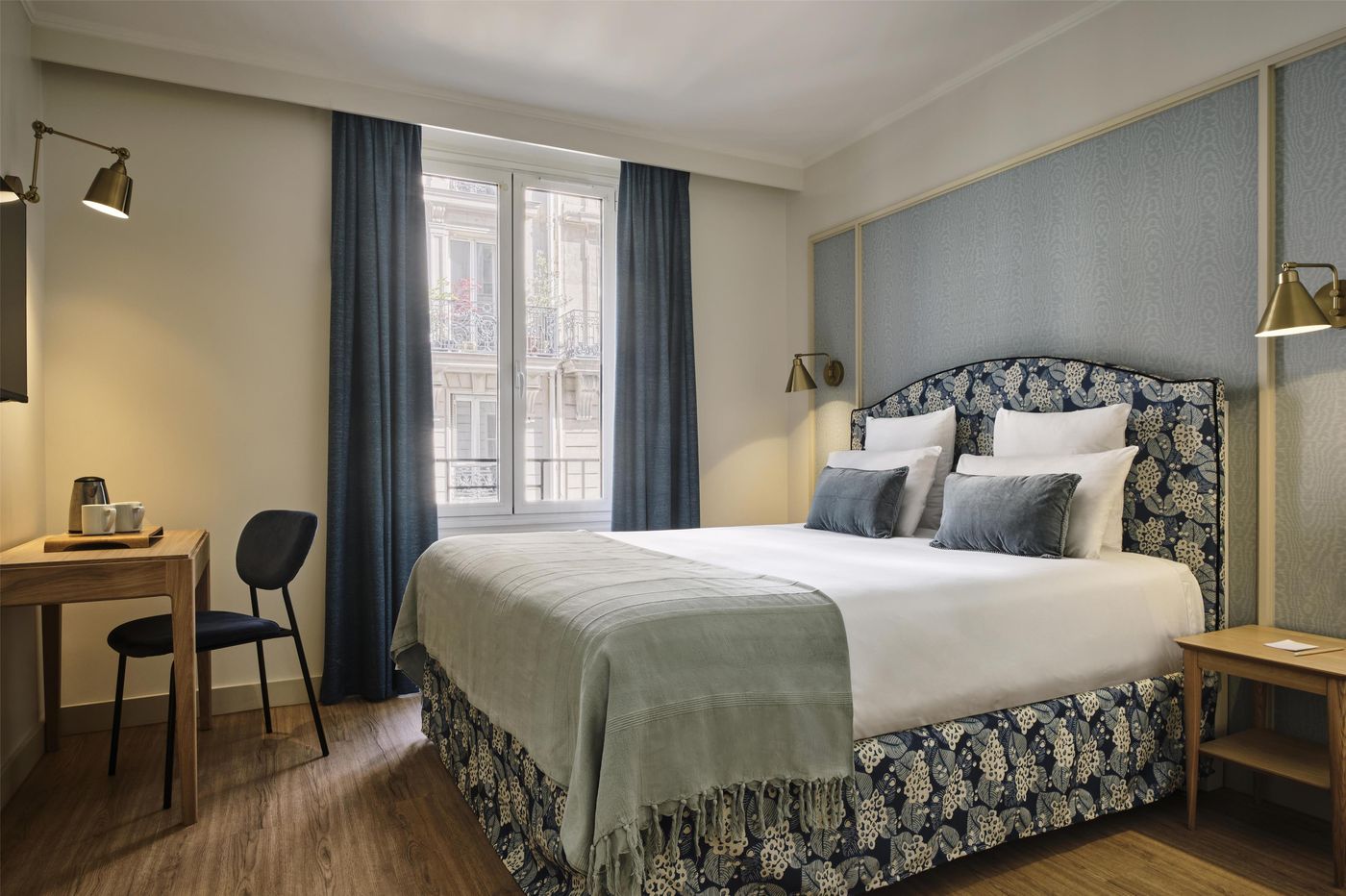 Hotel-Saint-Ferdinand-by-HappyCulture-Room-18