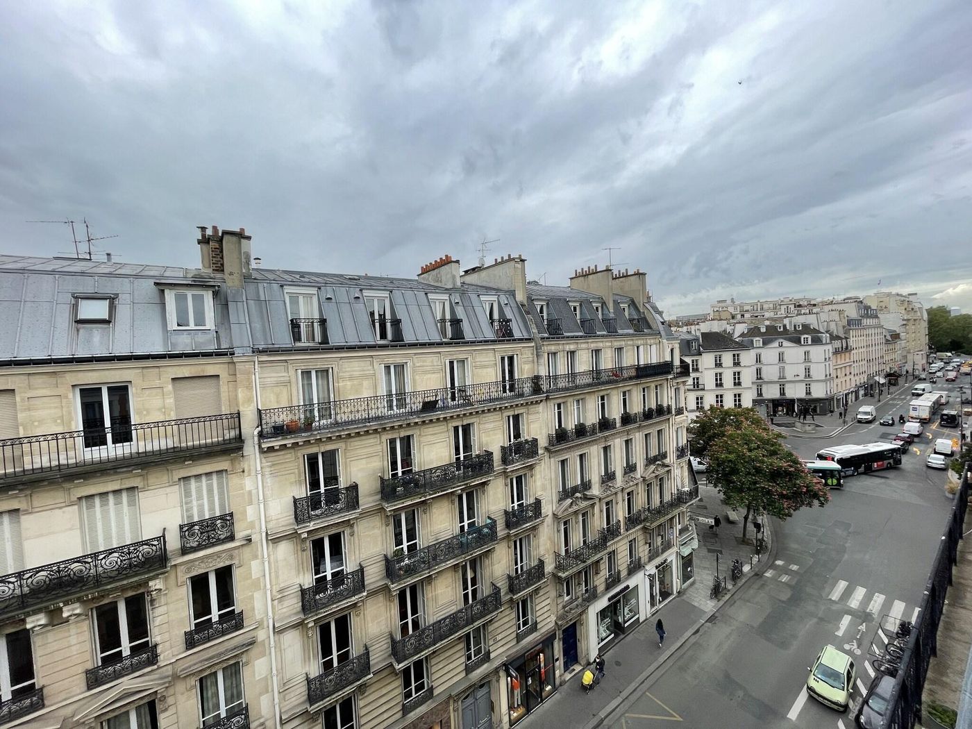 Hotel-La-Folie-des-Pres---Saint-Germain-des-Pres-General-view-33