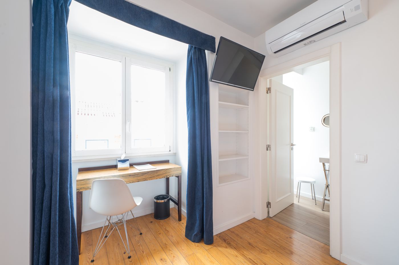 Lisboa-Prata-Boutique-Hotel-Room-6