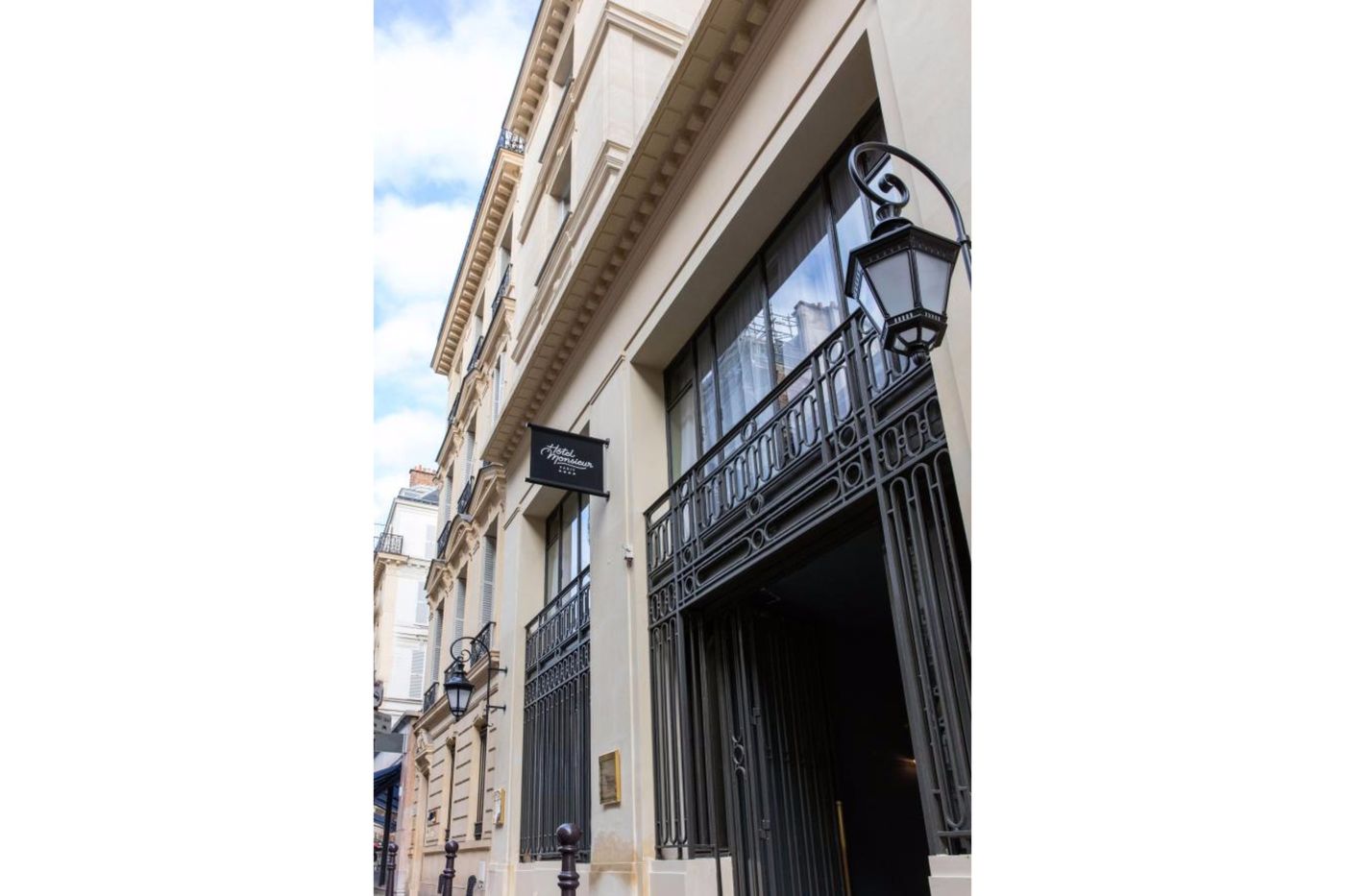 Monsieur-General-view-5