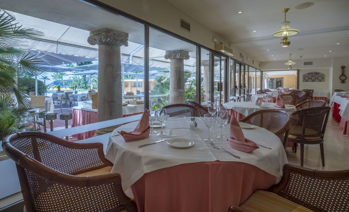 S-Agaro-Restaurant-34