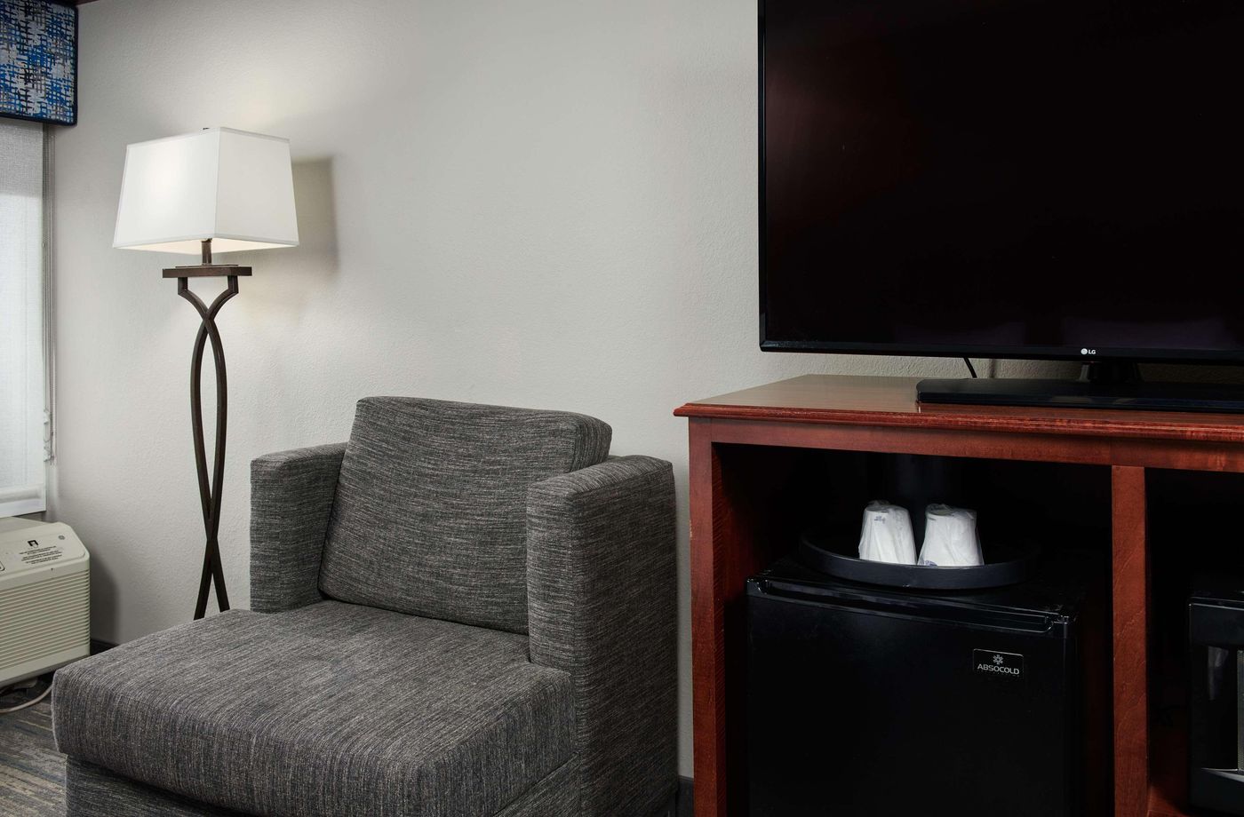 Hampton Inn Atlanta-Cumberland Mall- NW-United States-ATLANTA-Room-10