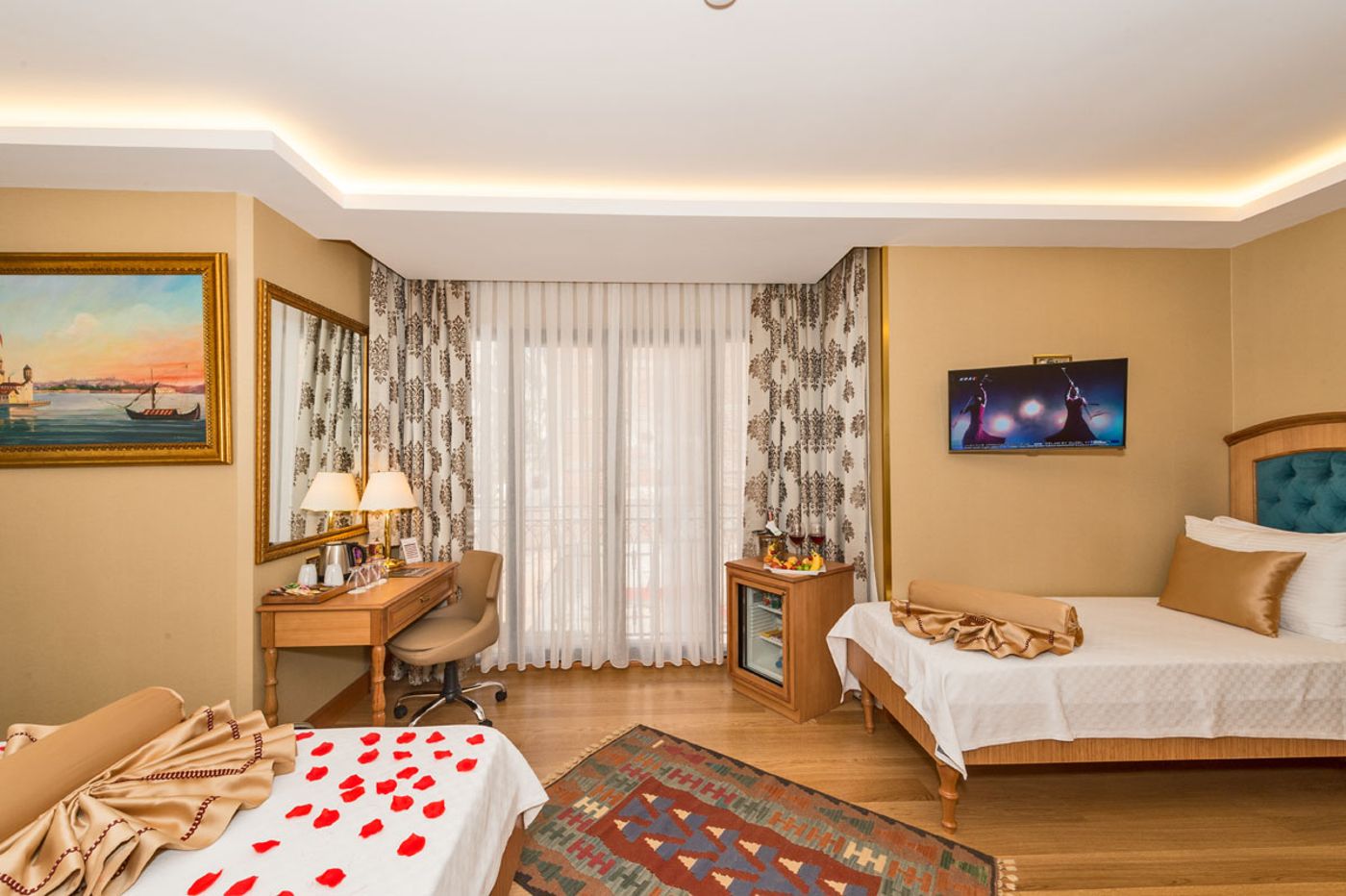 Aprilis-Gold-Hotel-Room-14
