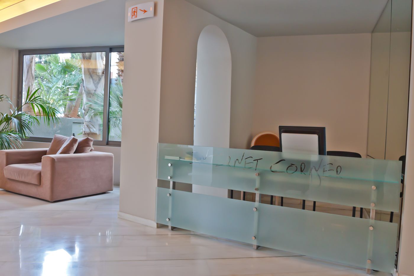 Bomo-Club-Palace-Hotel-Lobby-17