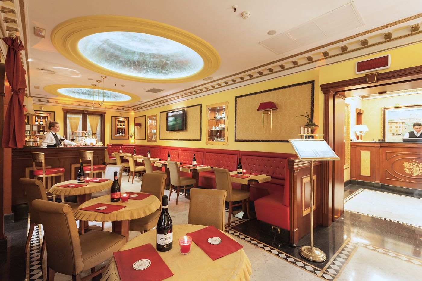 Hotel-Manfredi-Suite-In-Rome-Bar-55