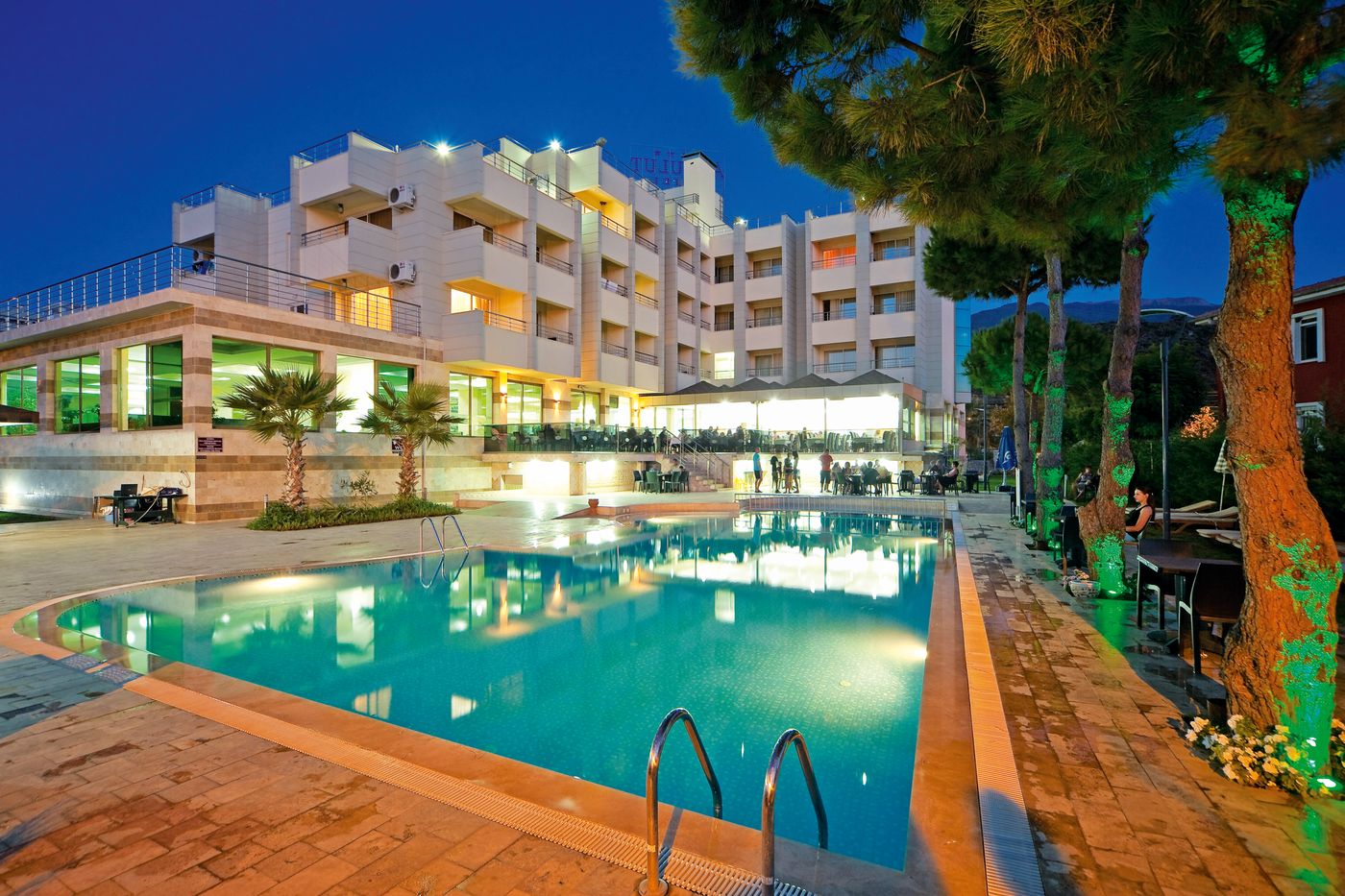 Akbulut---Spa-Pool-2