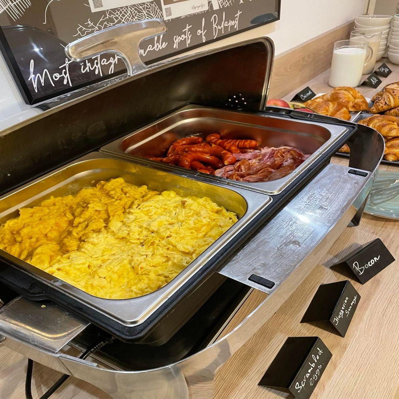 KViHotel-Budapest-Restaurant-4