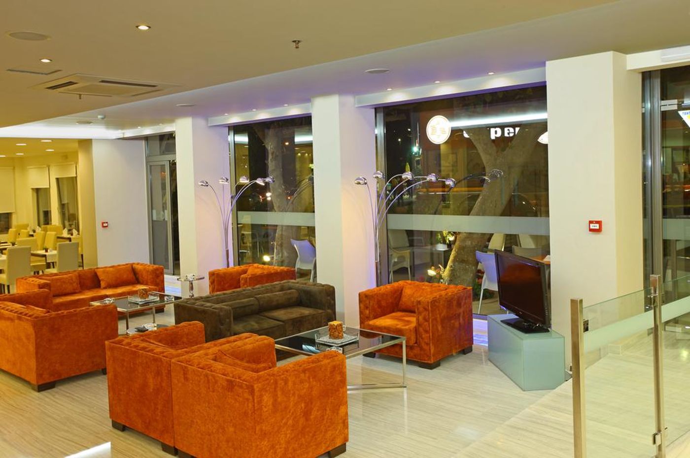 Olympic-Palladium-Hotel-Lobby-19