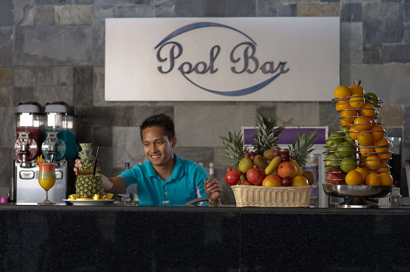 Gloria-Hotel---Furnished-Apartments-FZ--LLC-Restaurant-40