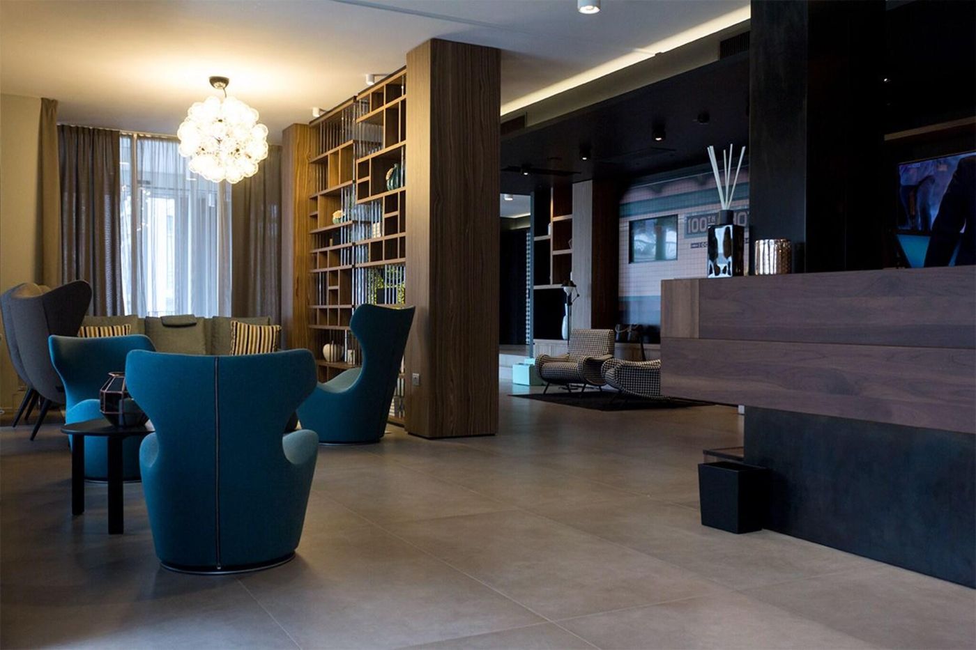 G-Hotel-Pescara-Lobby-4