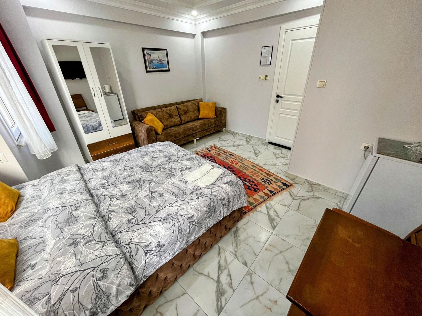 Pembe Hotel-Turkey-Istanbul-Room-9