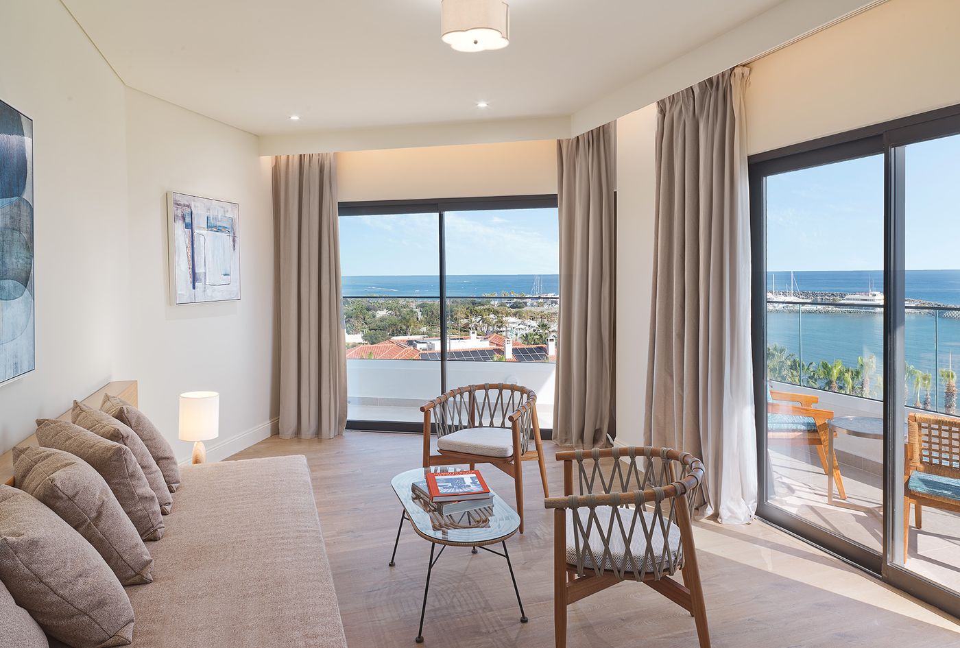 The-GrandResort-Limassol-Cyprus-by-Leonardo-Hotels-Room-38