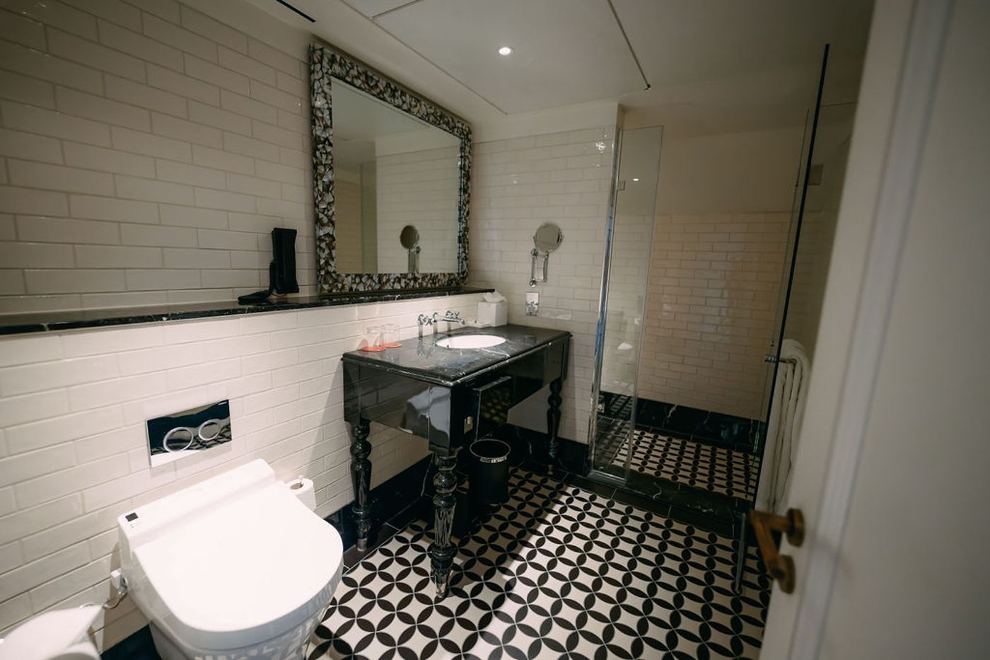 The Lalit London - United Kingdom - London - Room - 3