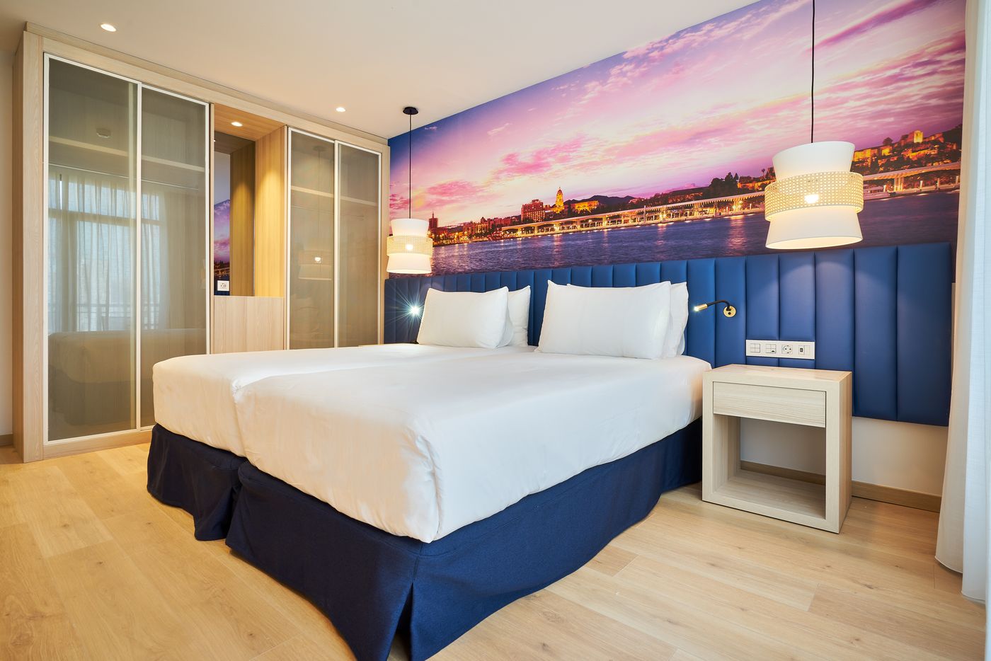 Eurostars-Astoria-Room-10