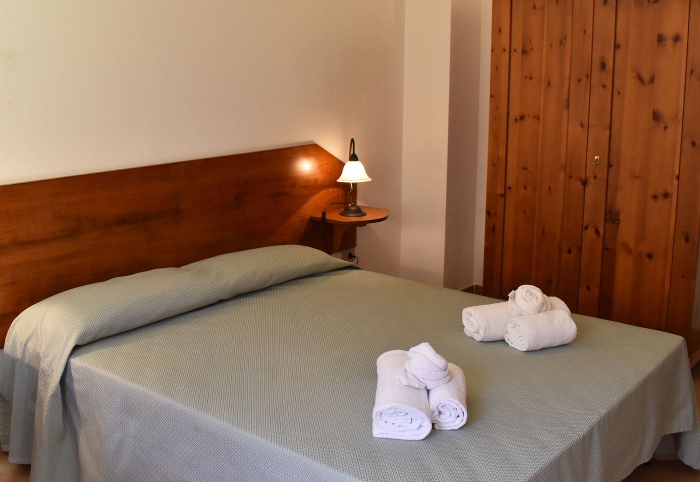 Hotel-Residence-Ampurias-Room-9